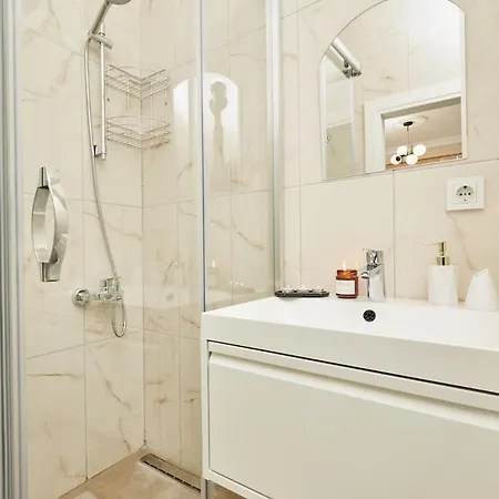 Apartamento Stunning 3br 3bathroom 3ac Near Metro D1 Estambul