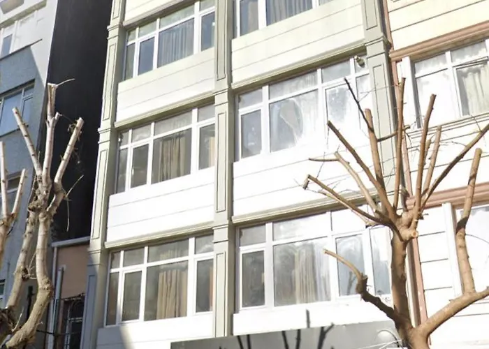 Stunning 3br 3bathroom 3ac Near Metro D1