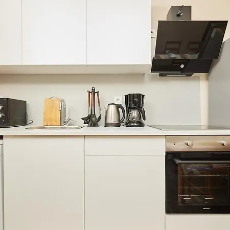 Stunning 3br 3bathroom 3ac Near Metro D1 * Istanbul